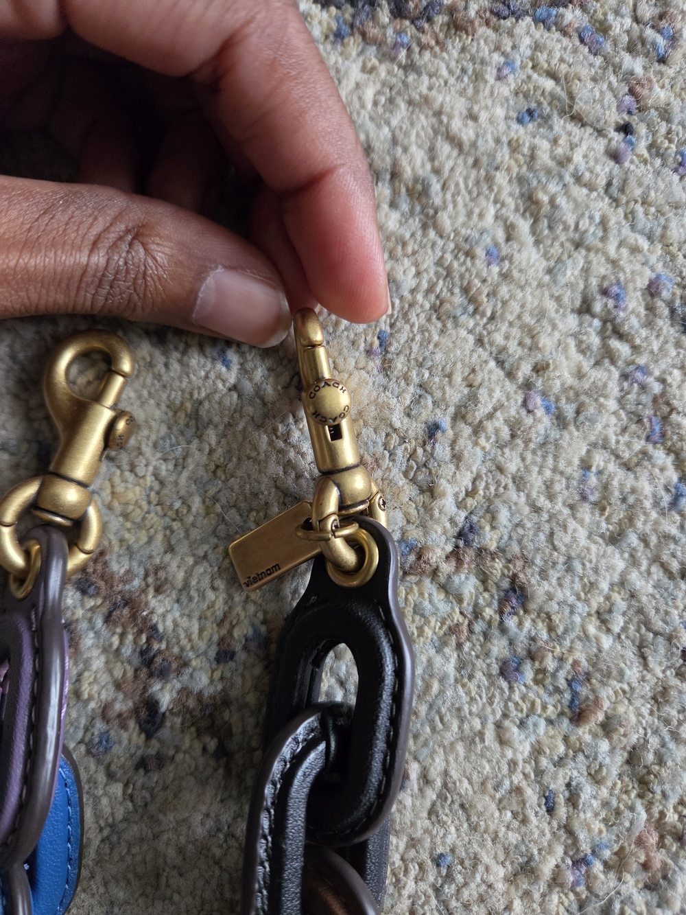 Coach Leather Covered Rainbow Chain Link Short Strap - Picture 6 of 8